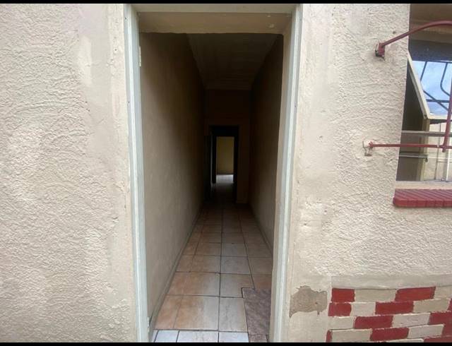 12 BEDROOM HOUSE FOR SALE IN BRAKPAN CENTRAL